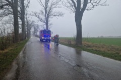 #28 16.03.2024r.  droga Słajkowo - Przebendowo - palma substancji powodująca śliskość na jezdni