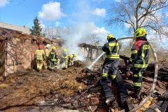 #52 30.04.2023r. Jackowo 7 - pożar budynku gospodarczego 