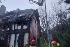 #98 19.11.2024r.  Słajszewo ul. Leśna - pożar domku mieszkalnego